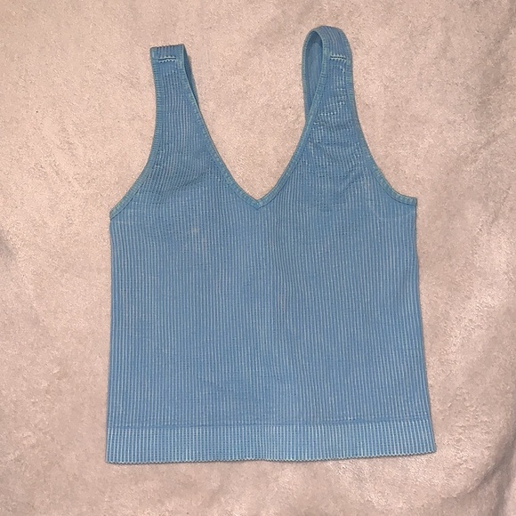 Nikibiki Tank - Picture 3 of 5